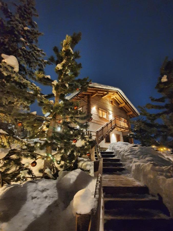 Nix & Nivis Chalet Livigno Exterior photo